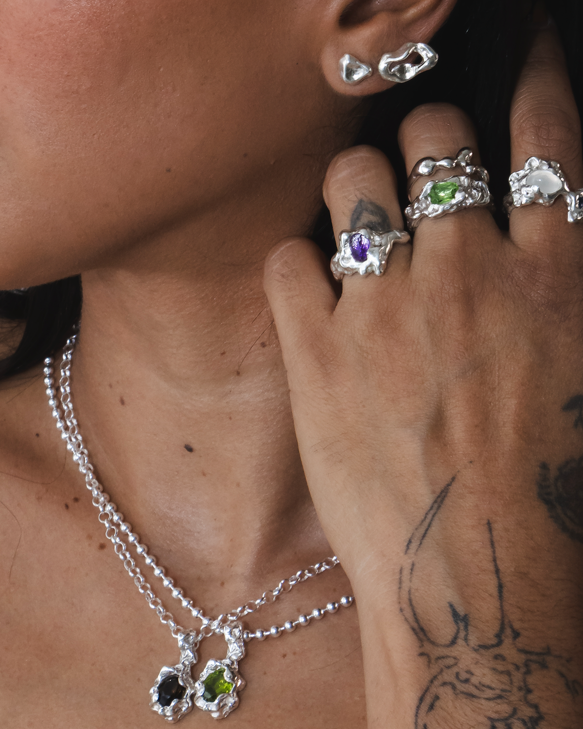 PIEDRA NECKLACE (Dirt)