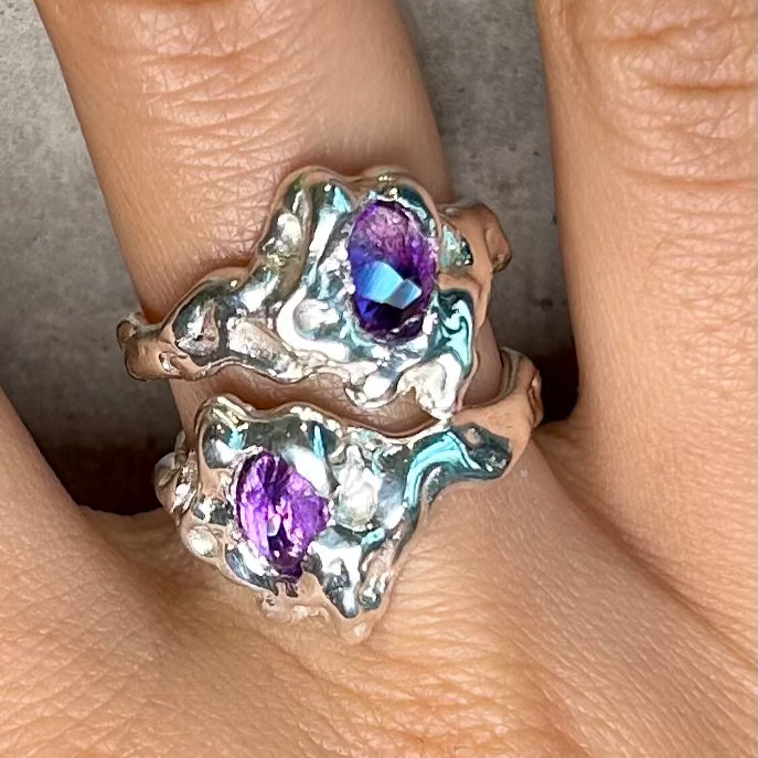 LAVA RING