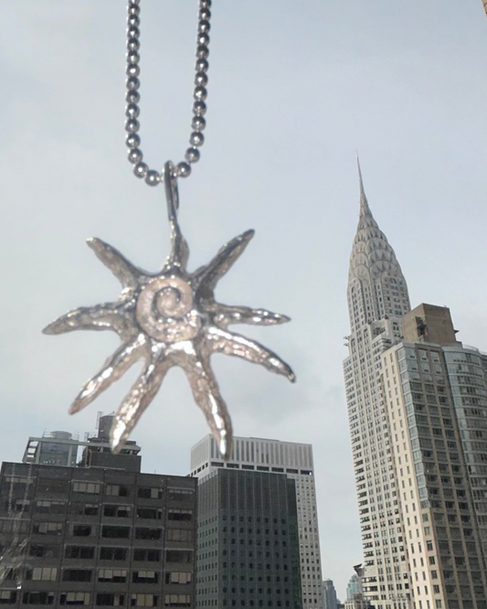 CONCHA NECKLACE