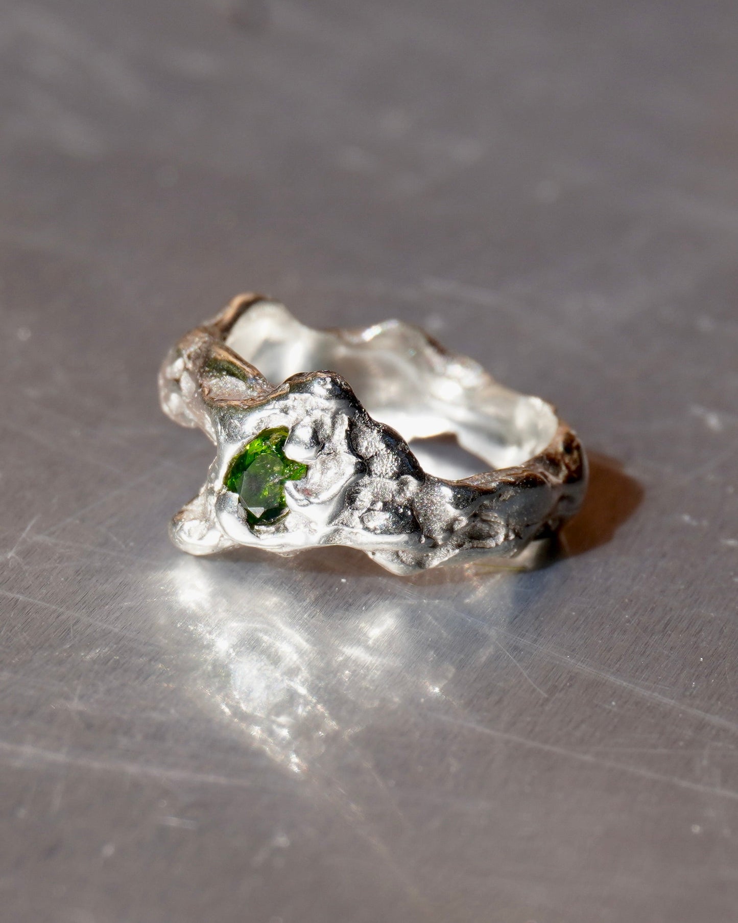 PINKY Ring (Seaweed)
