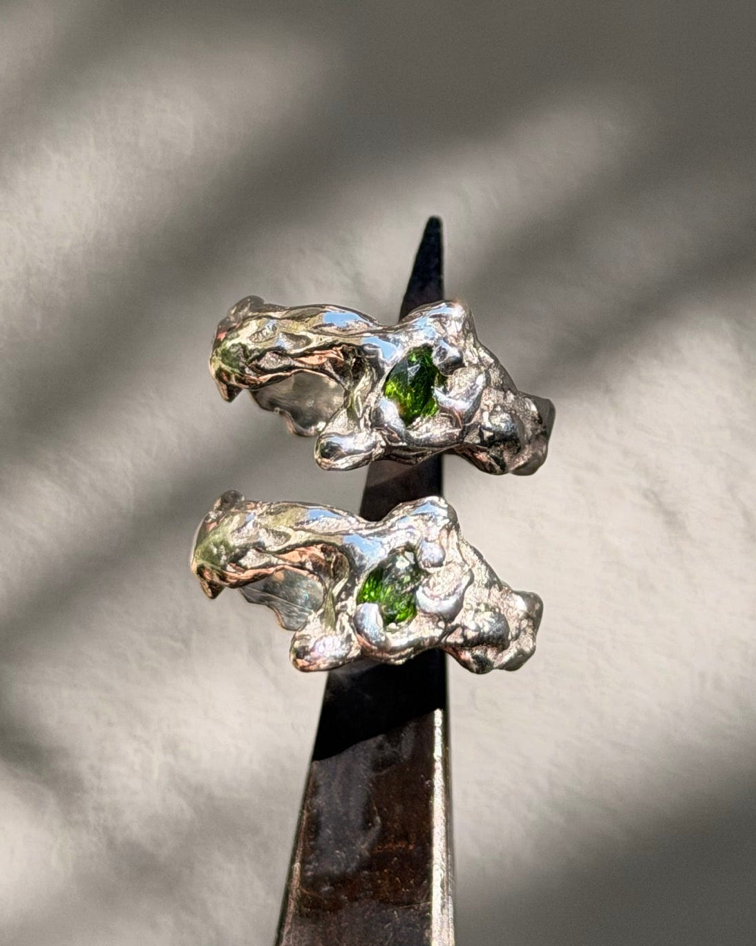 PINKY Ring (Seaweed)