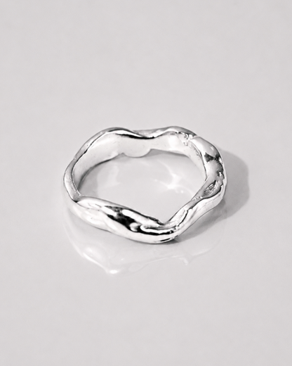 WAVE RING